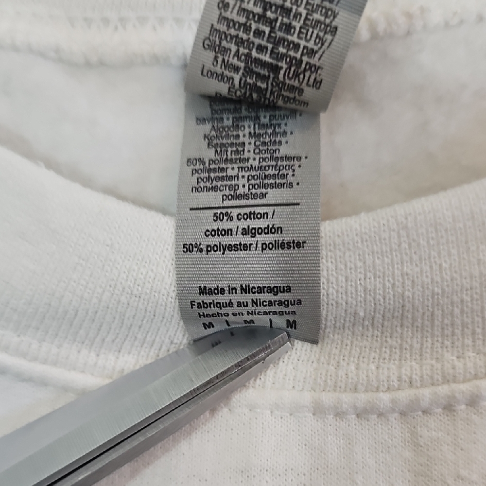 Gildan White High Noon Graphic Sweatshirt, Womens Medium - Picture 5 of 6